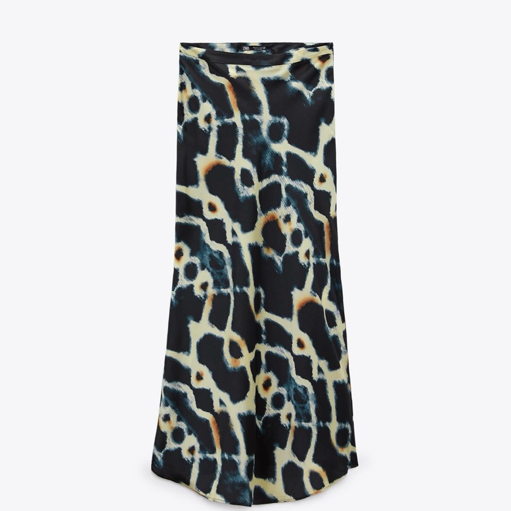 Zara Black and Cream Maxi Skirt, new with no tags
